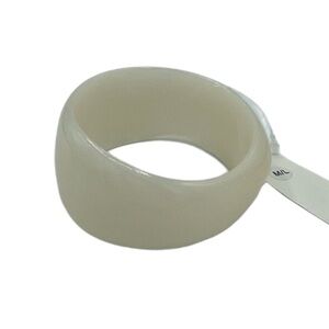 NWT H&M L/XL Ivory Lucite Bangle
